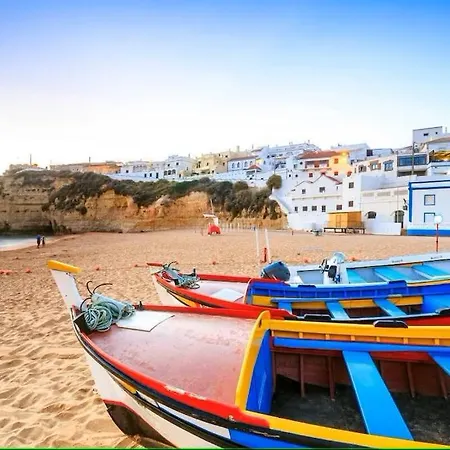 Boutique * Карвоейру